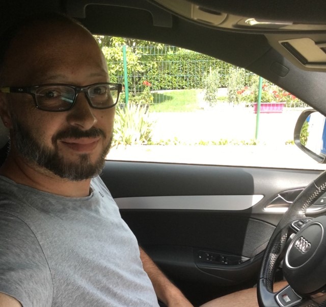 Profil von Aina