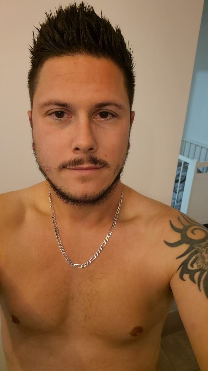Profil von Anase